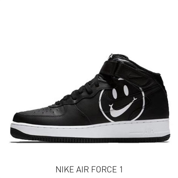 AF-1 Mid 黑1
